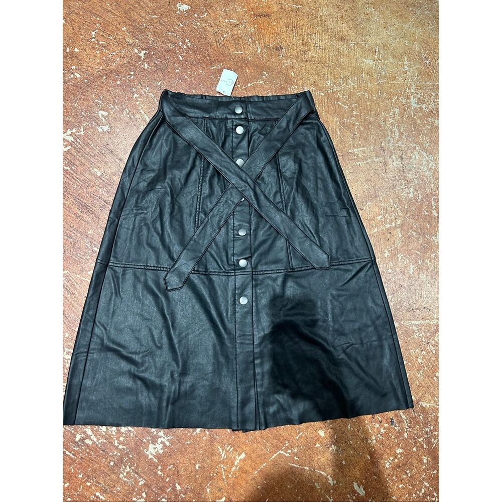 Cato size small skirt